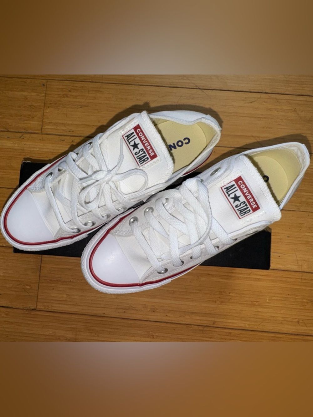 Converse Chuck Taylor All Star Shoes Low Top Optical White W7652 Size 7 Womens - Picture 2 of 7